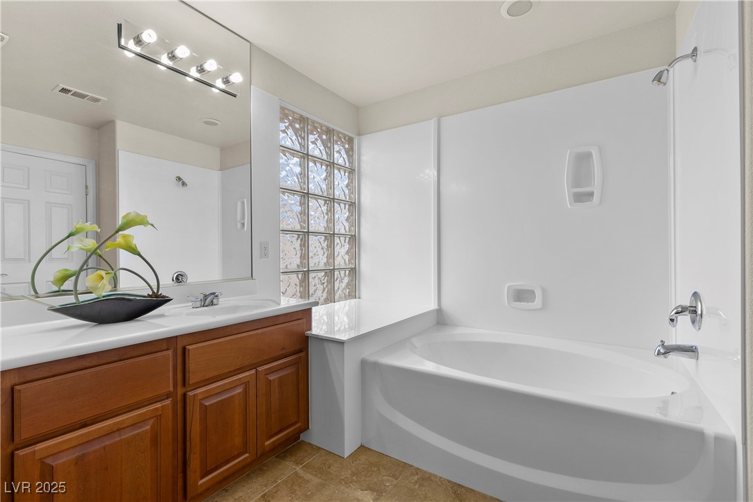 4439 Melrose Abbey Place Property Photo 44