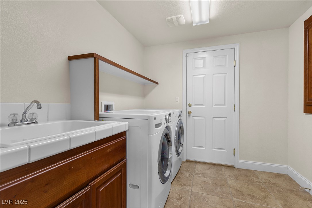4439 Melrose Abbey Place Property Photo 45