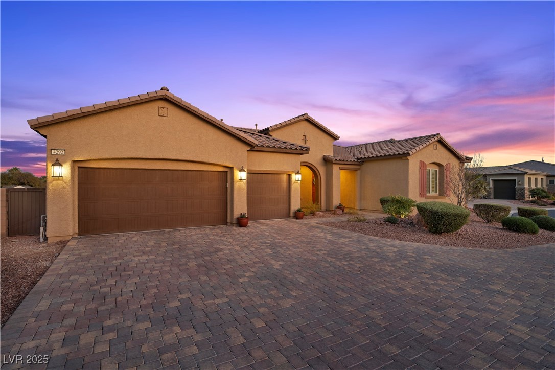 4292 Helena Cove Court Property Photo 32