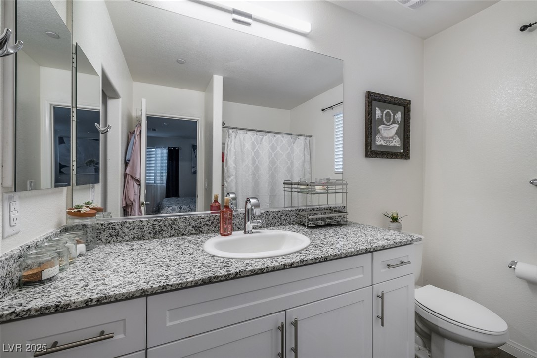 2681 Tuxedo Black Court Property Photo 8