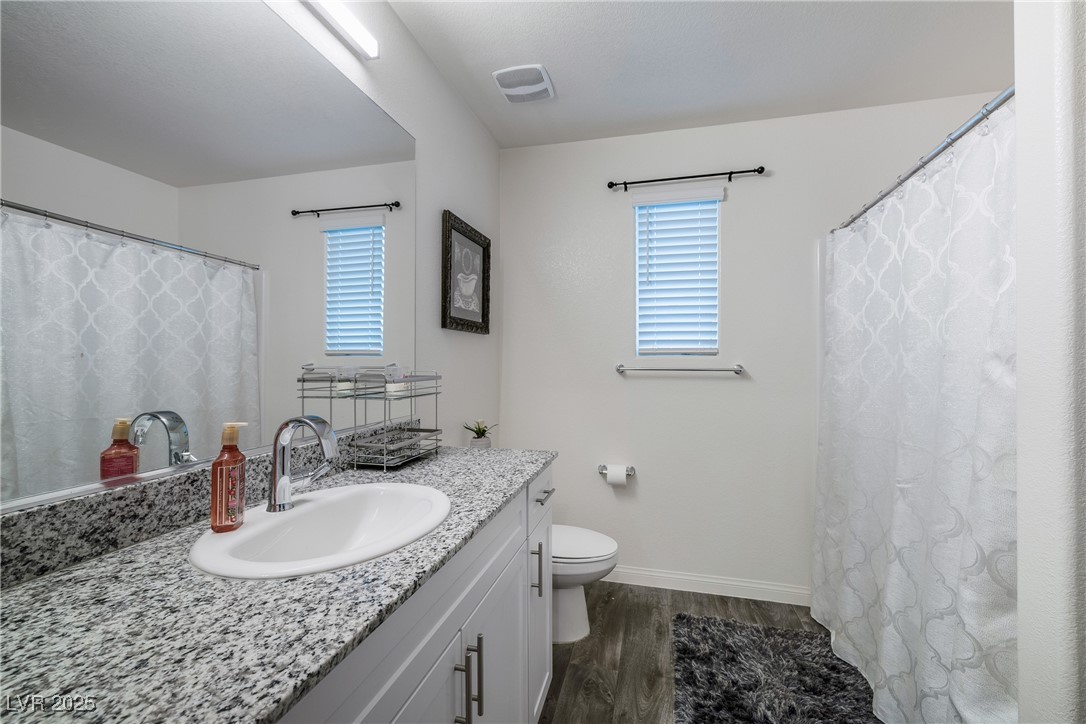 2681 Tuxedo Black Court Property Photo 10