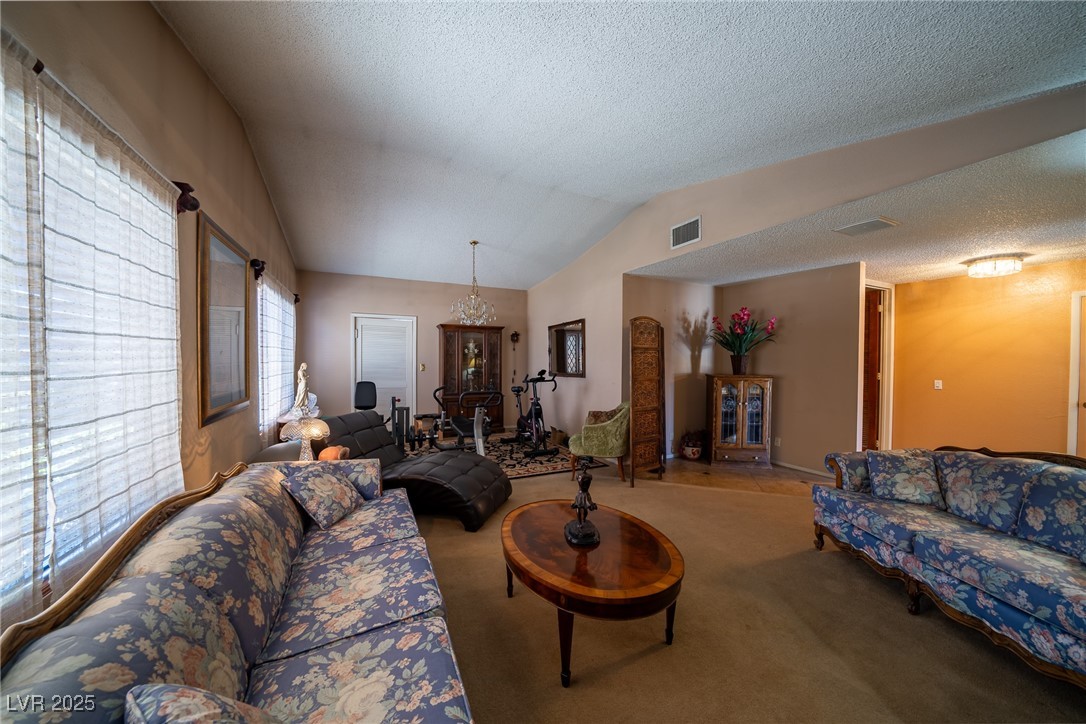 5873 Corazon Drive Property Photo 9