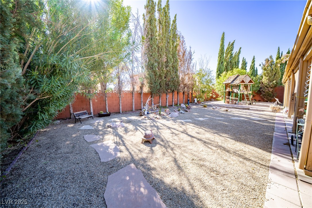 5873 Corazon Drive Property Photo 34