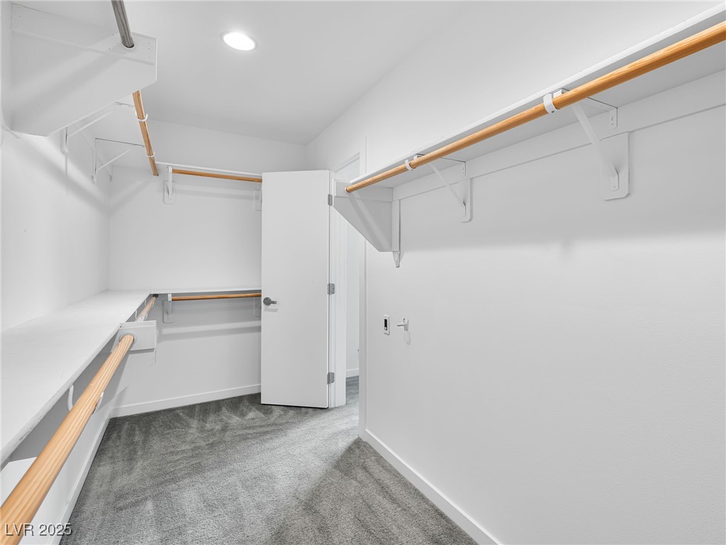 250 Tower Street Property Photo 19