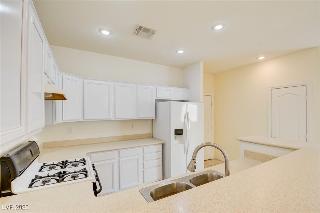 8557 Nature Scene Drive Property Photo 14