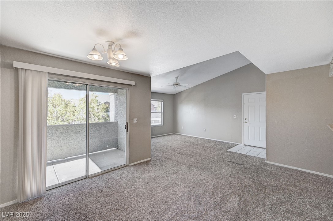 555 East Silverado Ranch Boulevard 2086 Property Photo 28