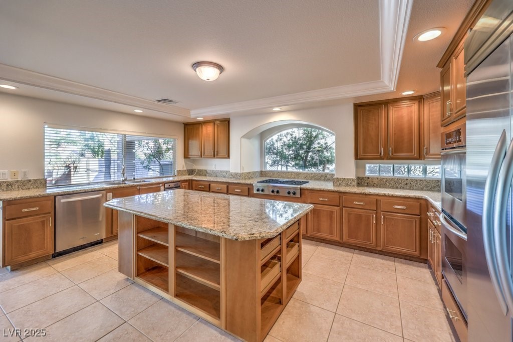 1240 Fragrant Spruce Avenue Property Photo 14