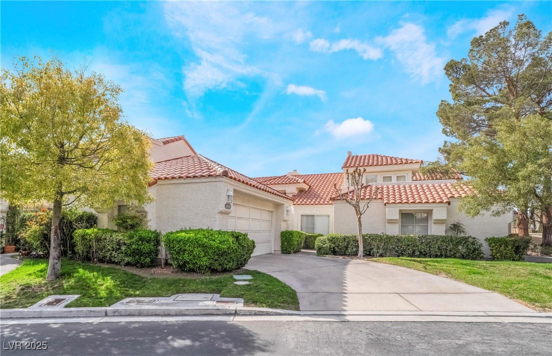 6914 Emerald Springs Lane Property Photo