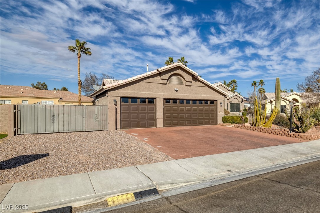 6308 Canyon Ridge Drive Property Photo 3