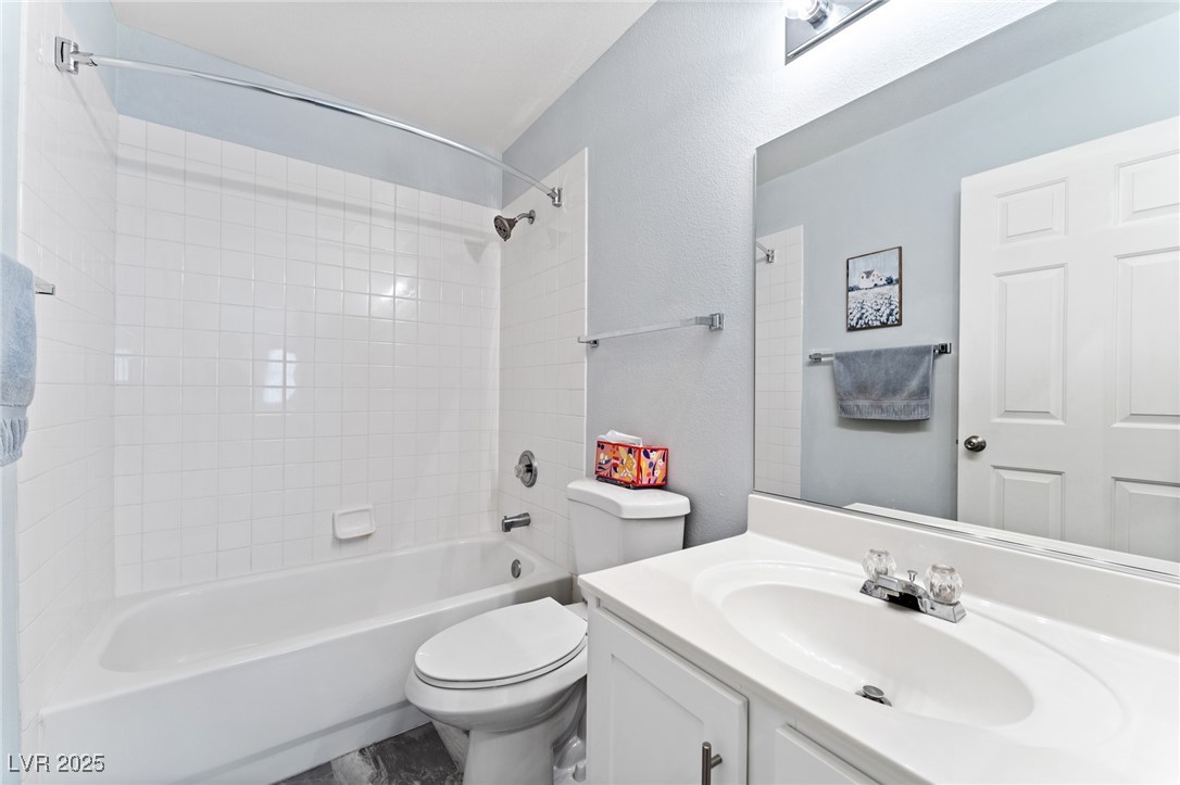1605 Aspen Meadows Drive Property Photo 22
