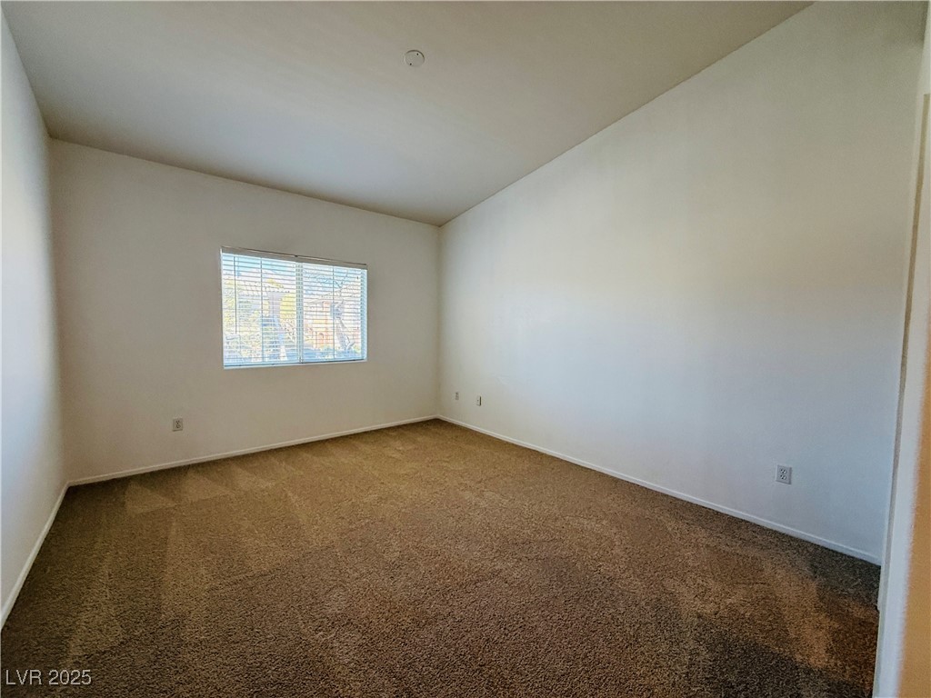 352 Pine Haven Street 206 Property Photo 18