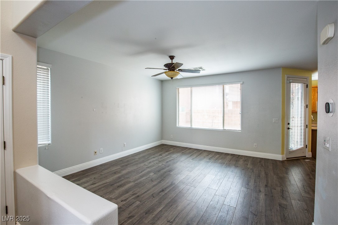 8063 Sundance Valley Drive Property Photo 3