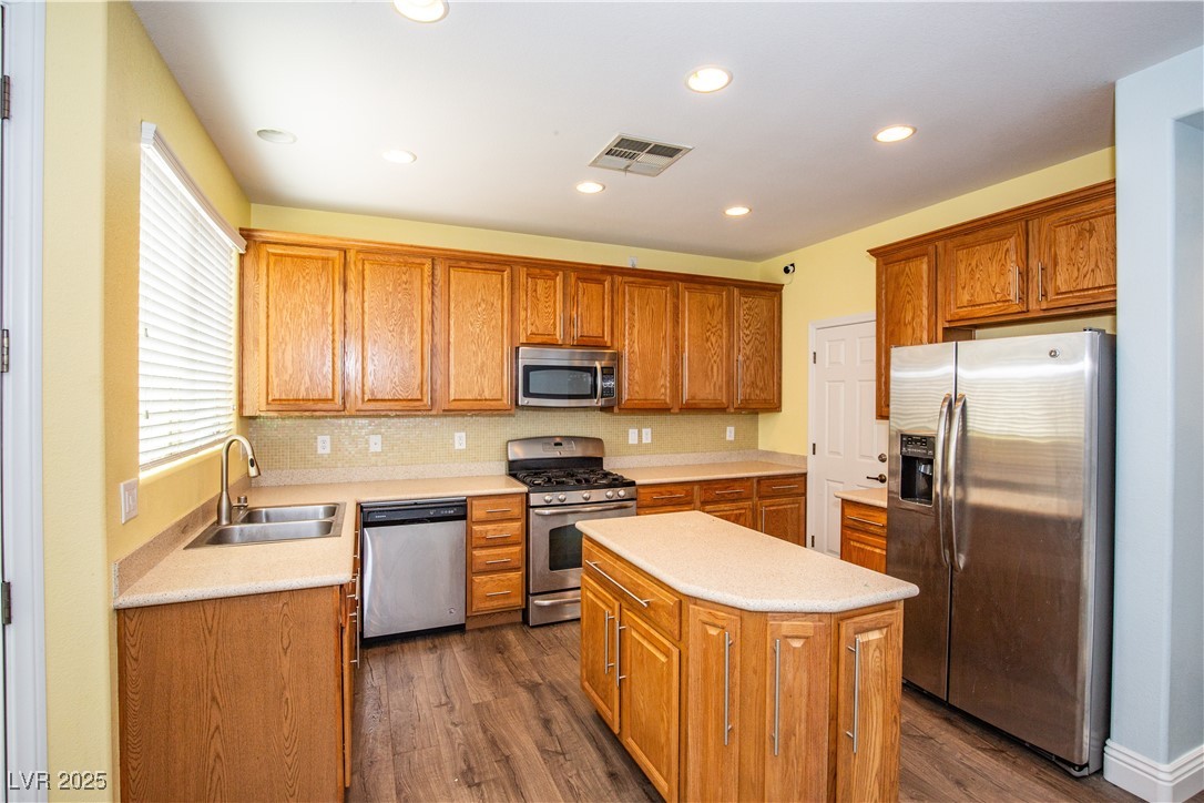 8063 Sundance Valley Drive Property Photo 9