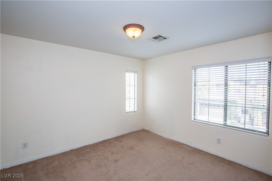 8063 Sundance Valley Drive Property Photo 13
