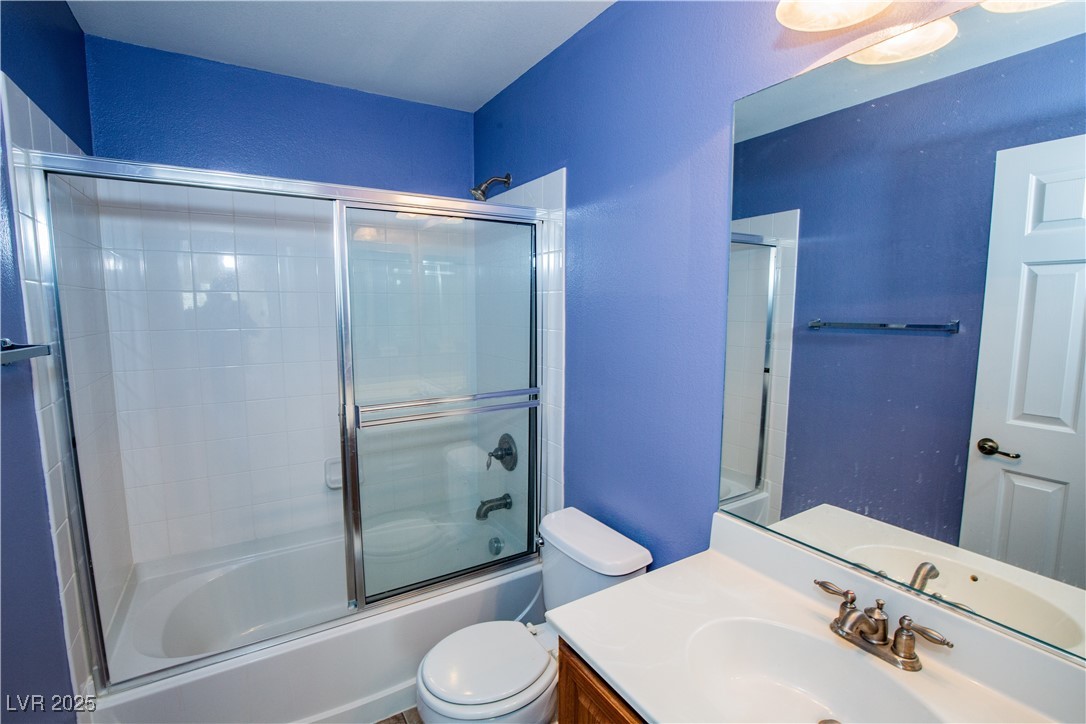 8063 Sundance Valley Drive Property Photo 17
