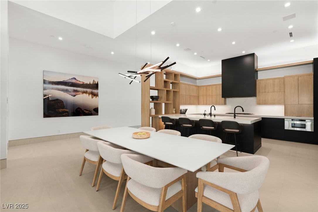 21 Grey Owl Court Property Photo 16