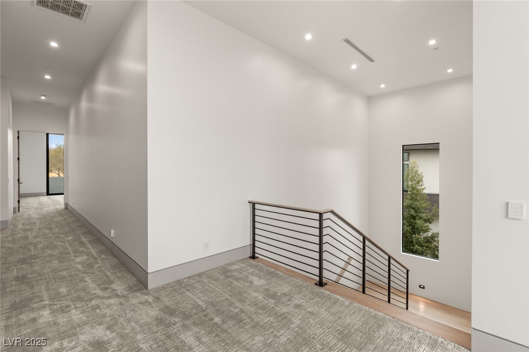 21 Grey Owl Court Property Photo 34