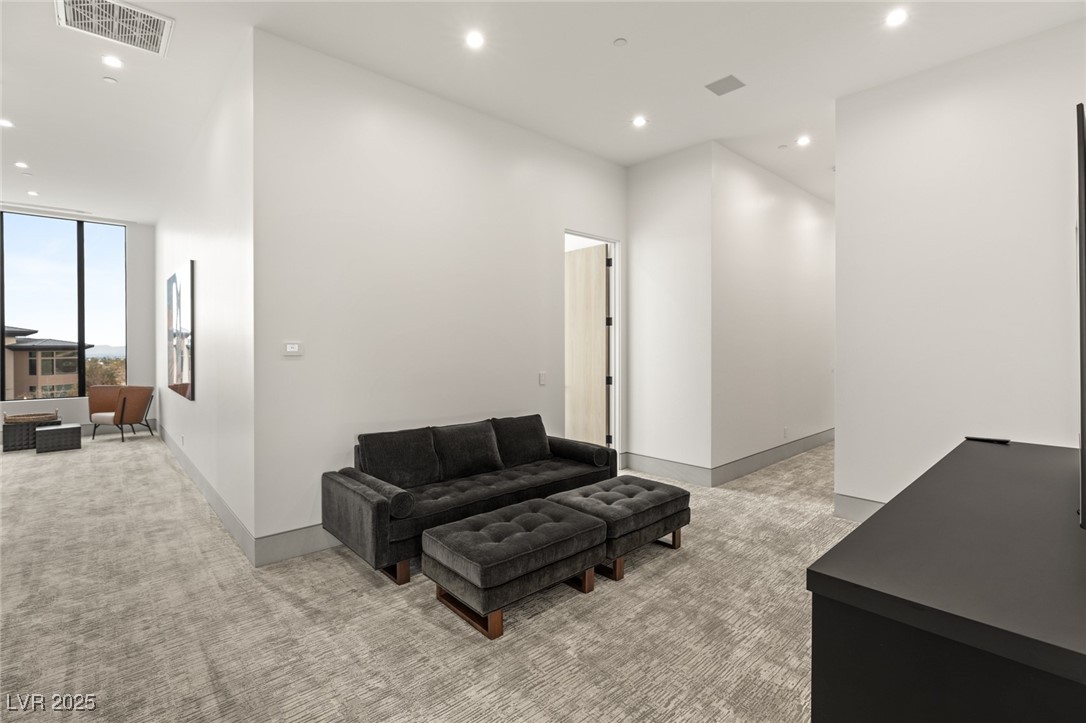 21 Grey Owl Court Property Photo 36