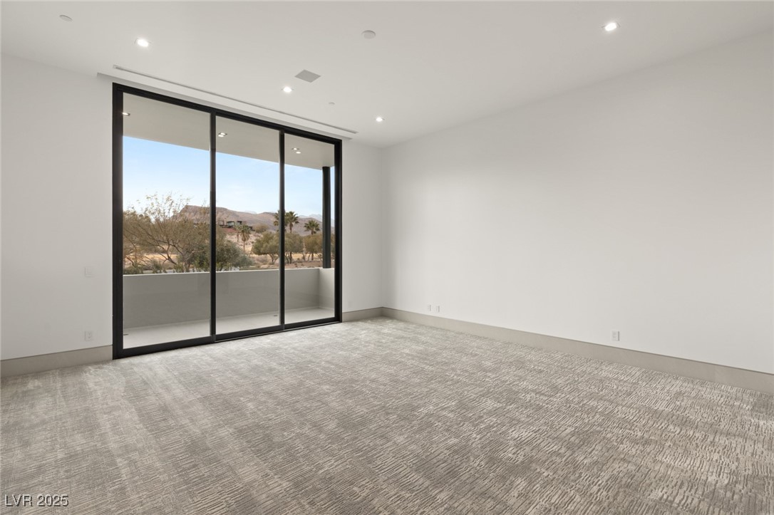 21 Grey Owl Court Property Photo 39