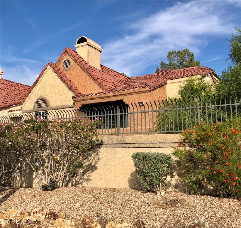 2200 South Fort Apache Road 2134 Property Photo 4