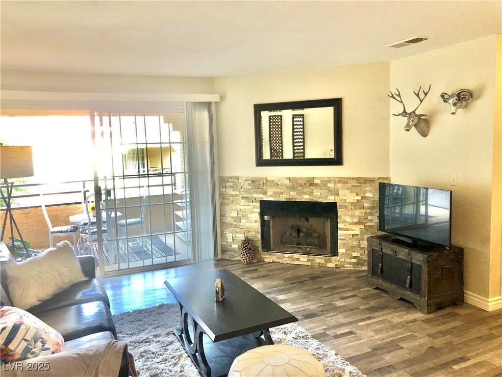 2200 South Fort Apache Road 2134 Property Photo 12