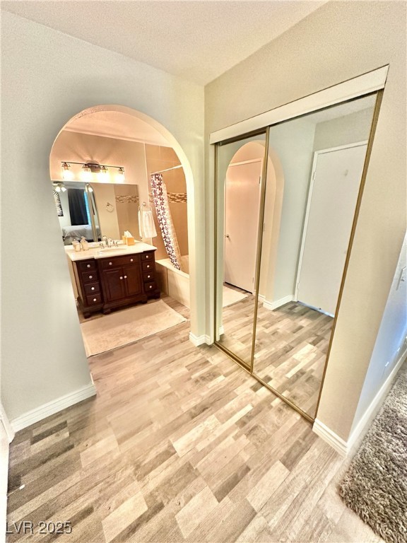 2200 South Fort Apache Road 2134 Property Photo 31