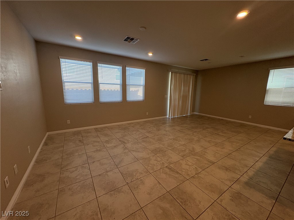 8768 Rio Andir Avenue Property Photo 3