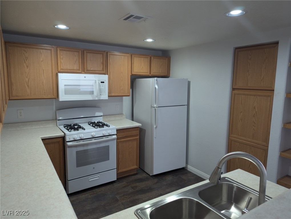9580 West Reno Avenue 281 Property Photo 7