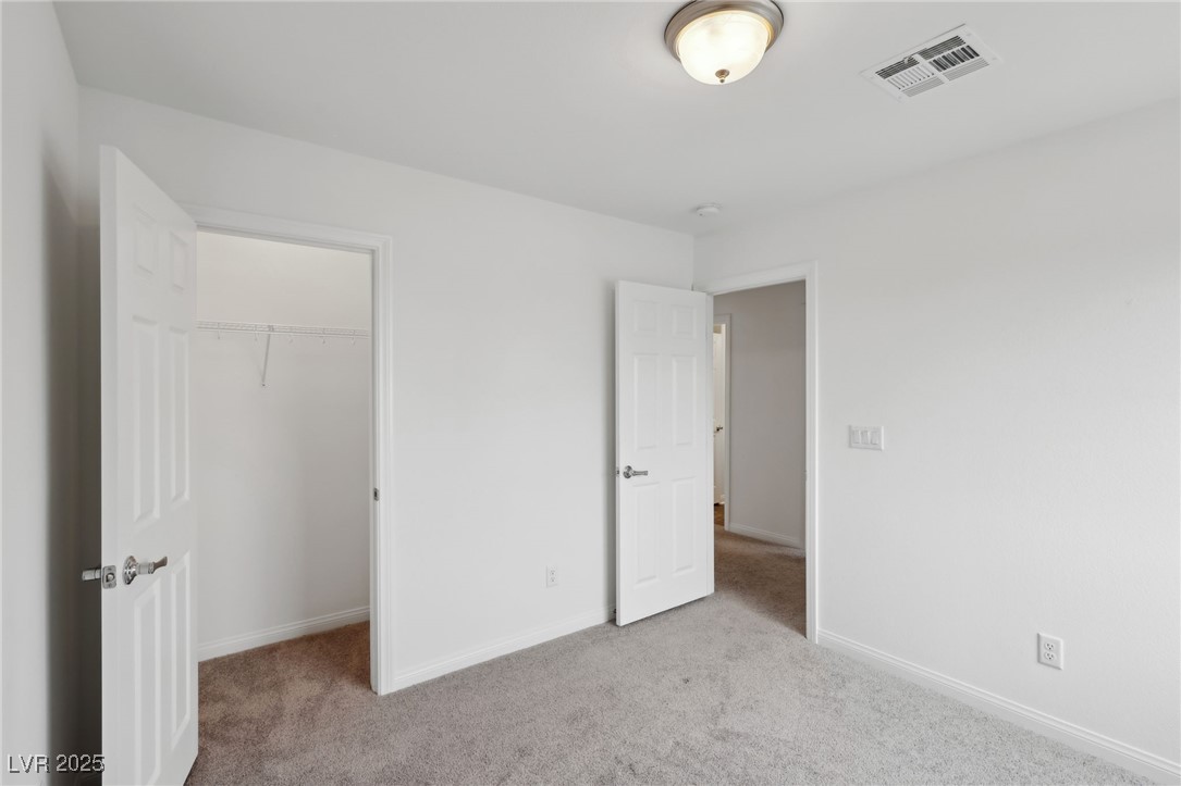 7646 Sandhaven Street Property Photo 27