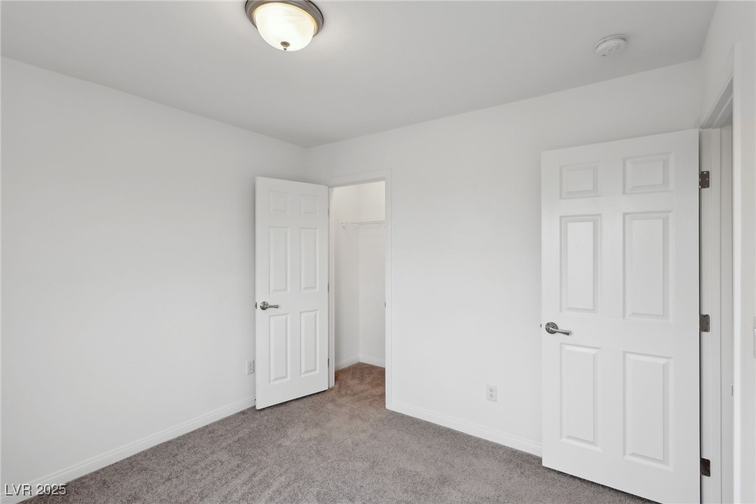 7646 Sandhaven Street Property Photo 29