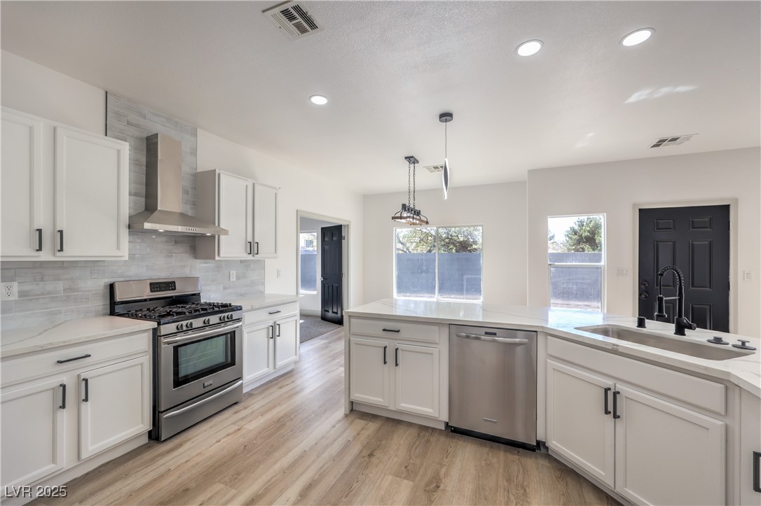 4871 Charlemagne Avenue Property Photo 16
