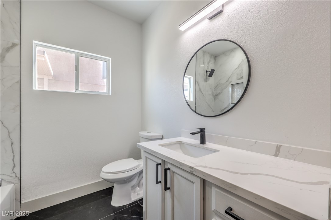 4871 Charlemagne Avenue Property Photo 20