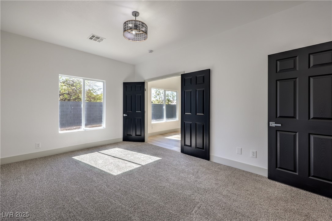4871 Charlemagne Avenue Property Photo 22