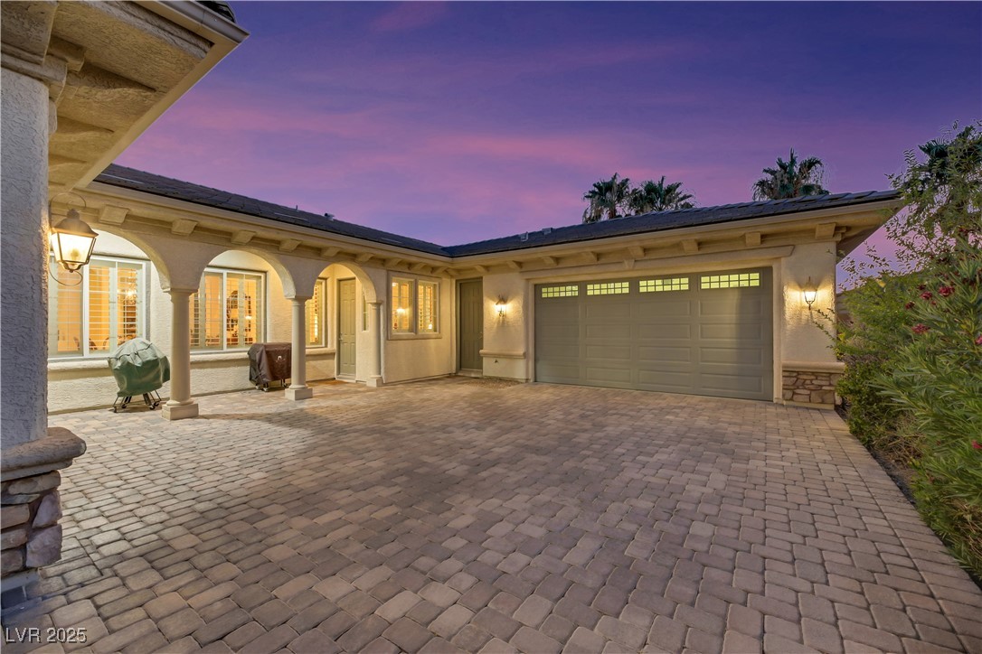 6425 Orto Botanico Court Property Photo 5