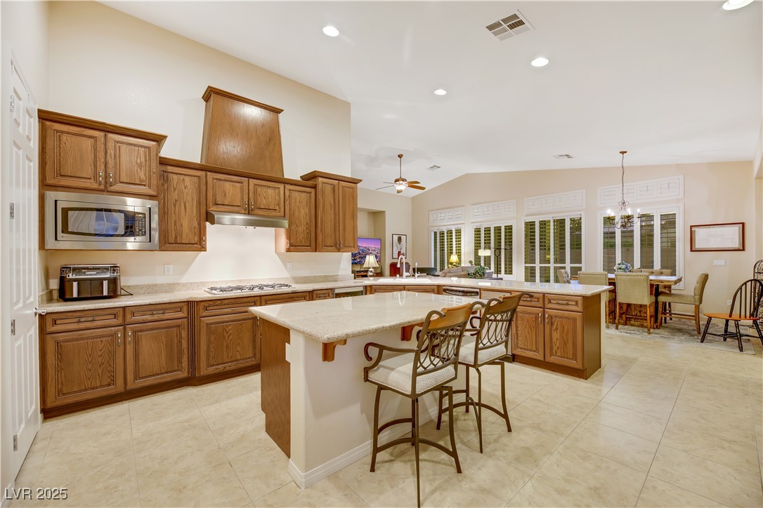 6425 Orto Botanico Court Property Photo 16