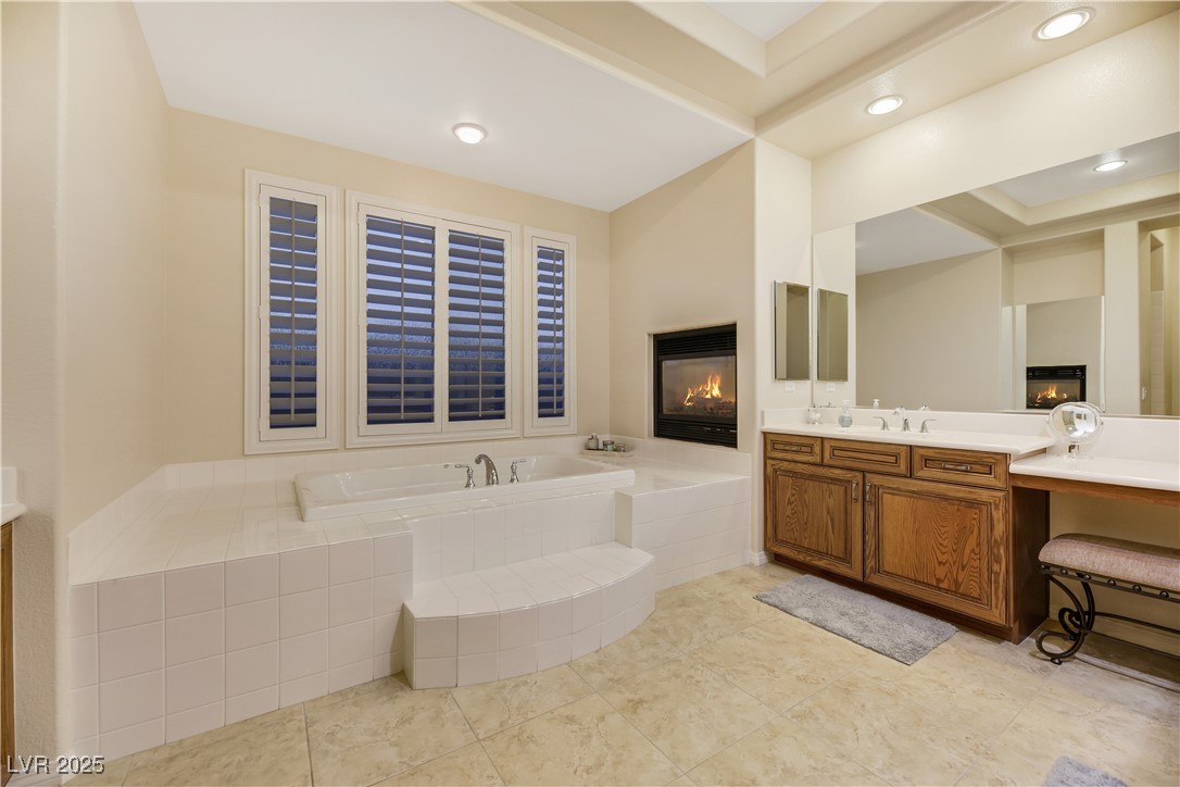 6425 Orto Botanico Court Property Photo 33