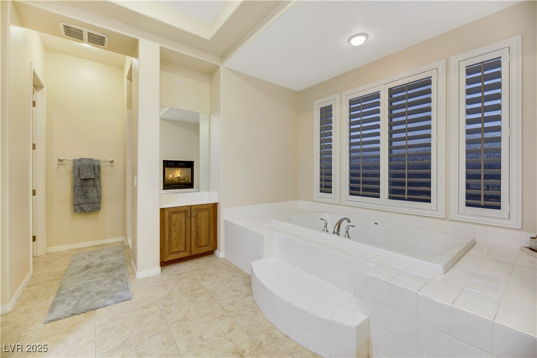 6425 Orto Botanico Court Property Photo 34