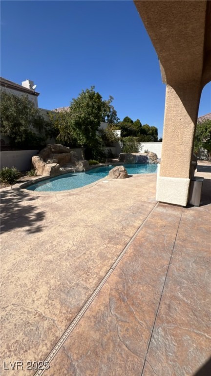 305 Onyx Crest Street Property Photo 44