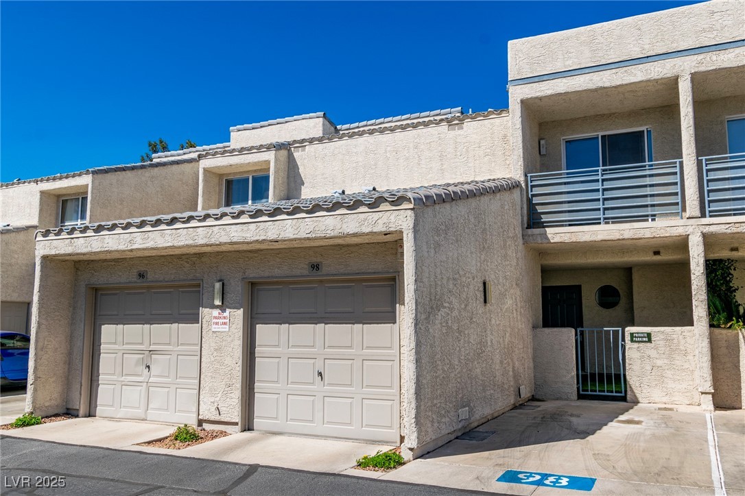 6250 West Flamingo Road 98 Property Photo 1
