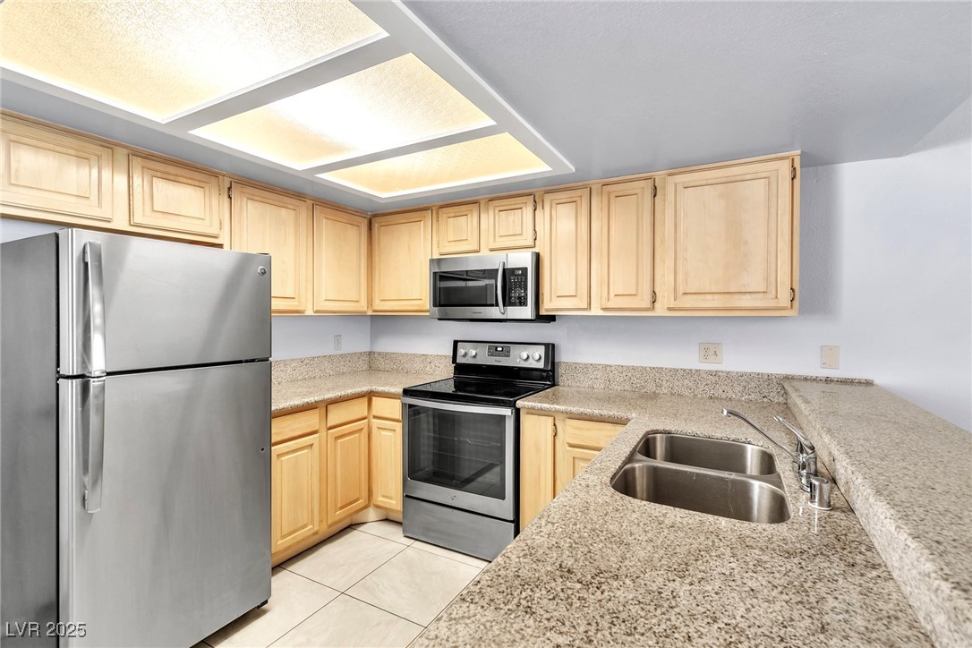 6250 West Flamingo Road 98 Property Photo 7