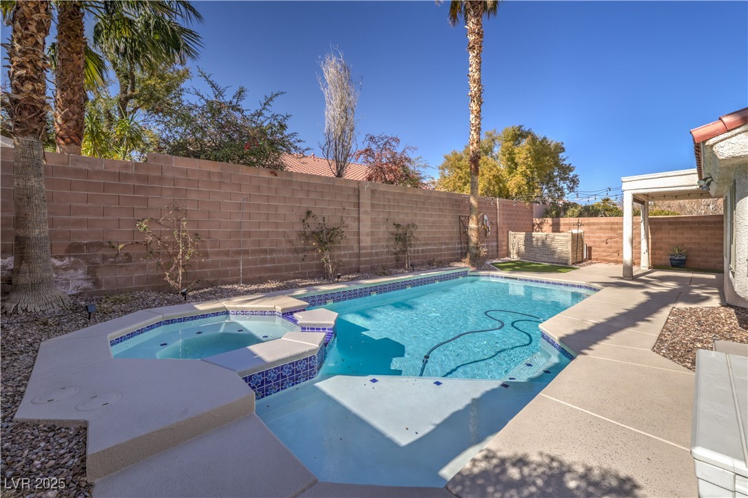 10649 Bella Ordaz Way Property Photo 35