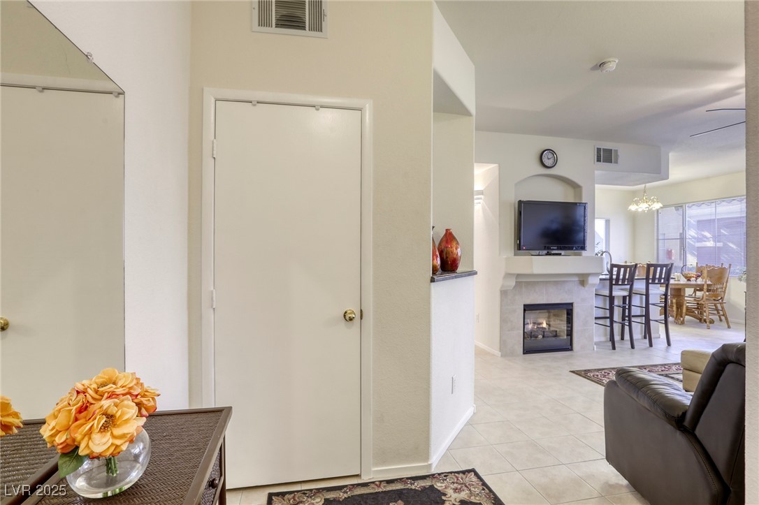 9050 West Warm Springs Road 1022 Property Photo 5