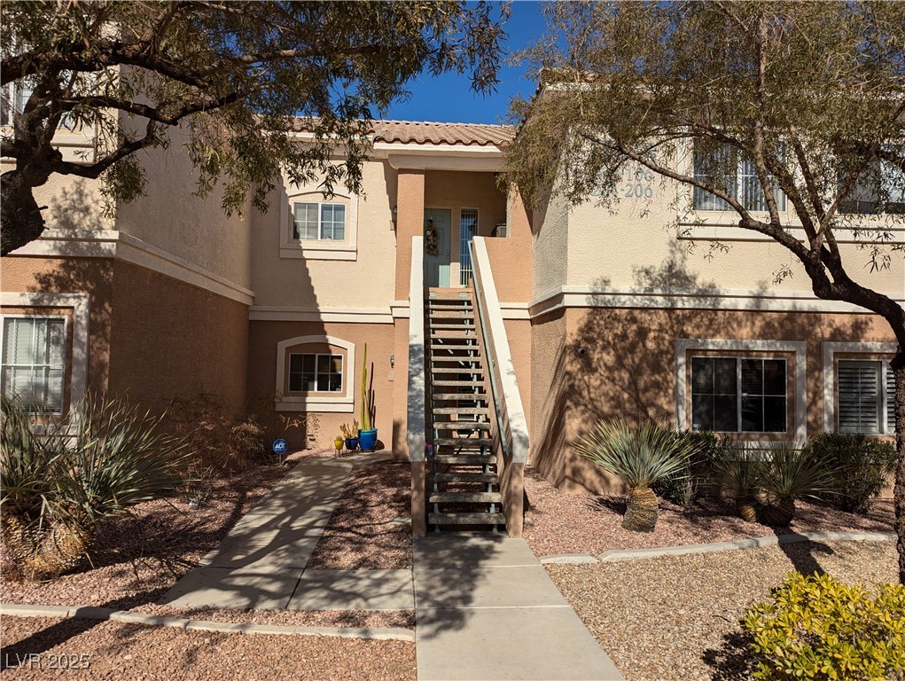 10524 Pine Gardens Court 203 Property Photo 1
