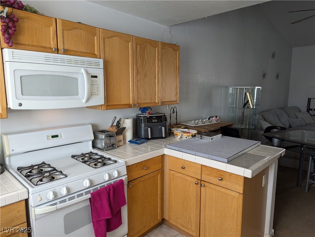 10524 Pine Gardens Court 203 Property Photo 14