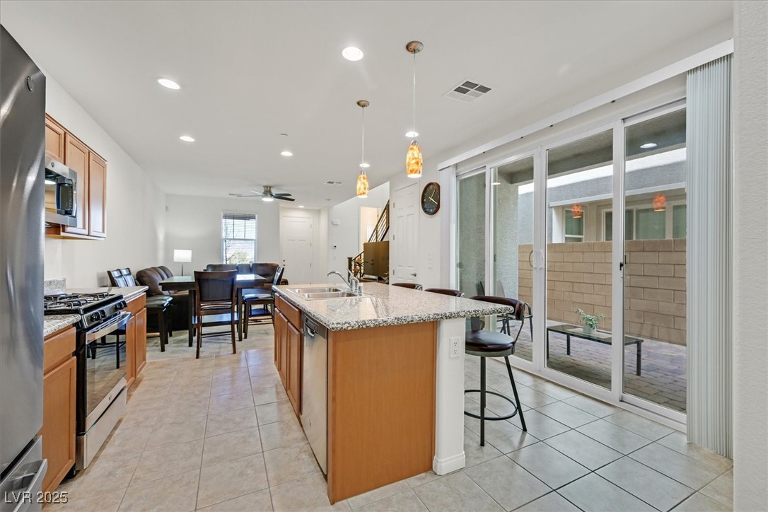 726 North Water Street Property Photo 10