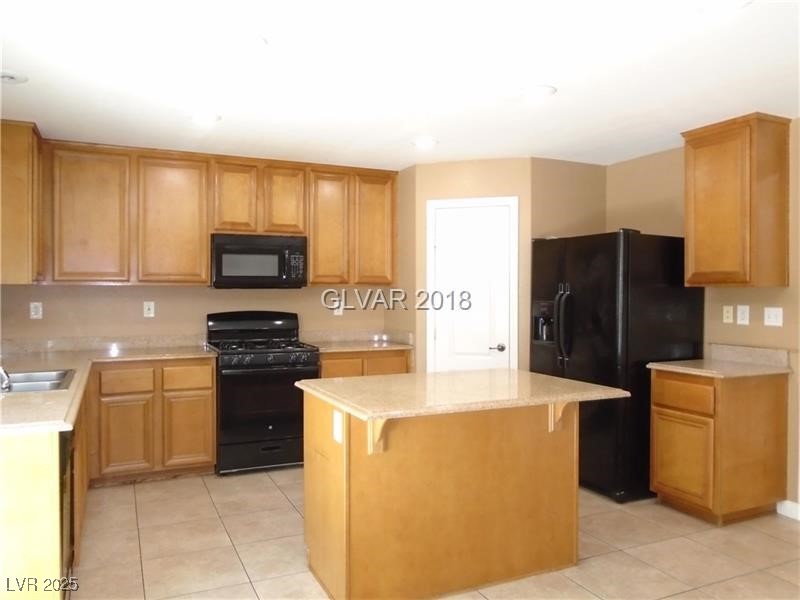 3333 Visionary Bay Avenue Property Photo 8
