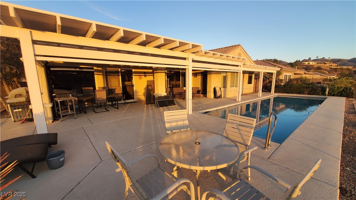 2106 Dipinto Avenue Property Photo 15