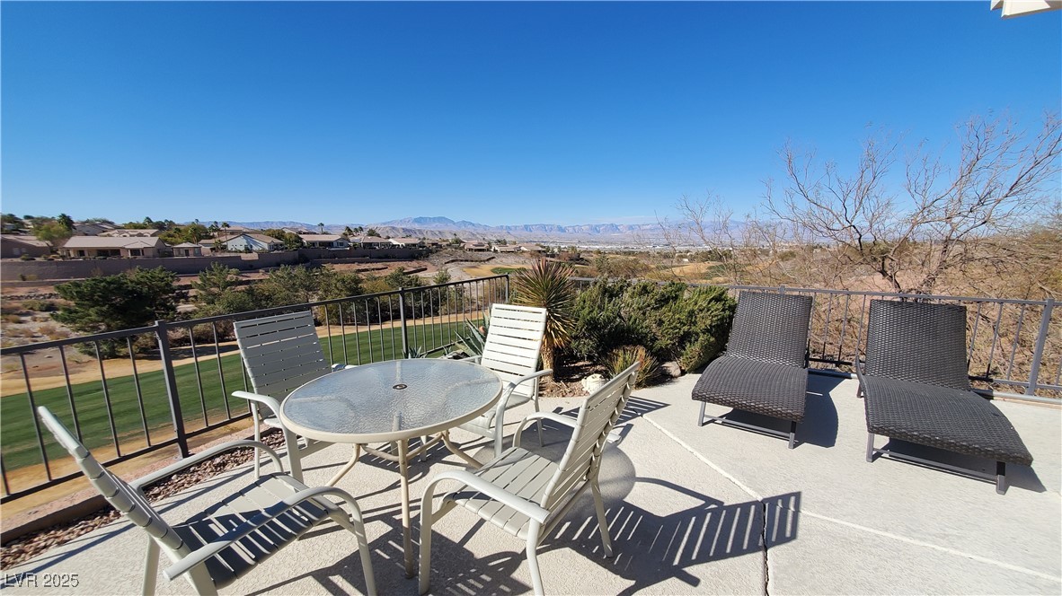 2106 Dipinto Avenue Property Photo 29