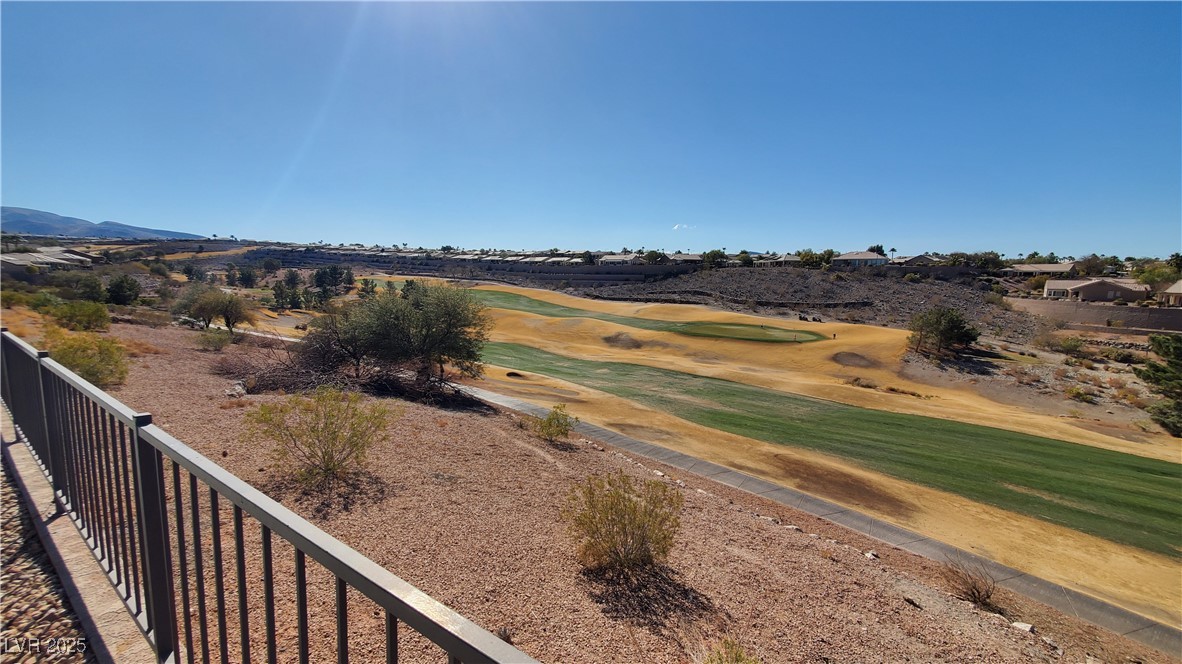 2106 Dipinto Avenue Property Photo 36