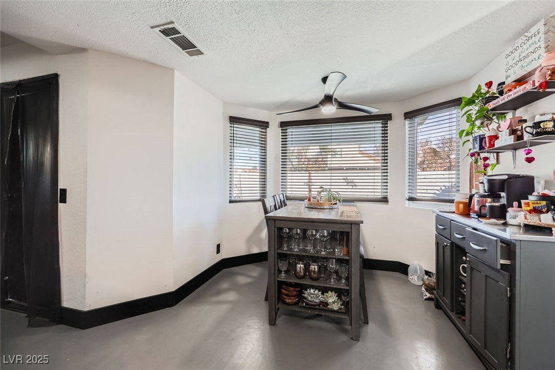 1506 Champagne Circle Property Photo 8